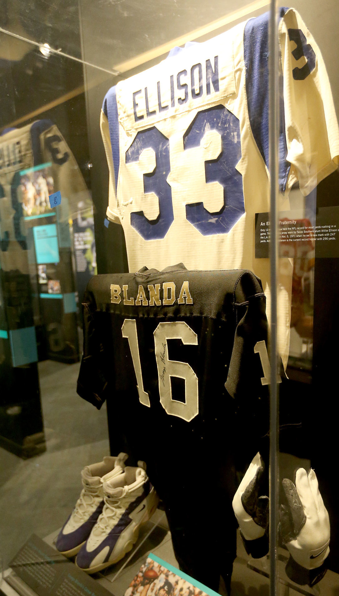 020118-gridiron-glory-007
